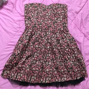 Dress flowers
